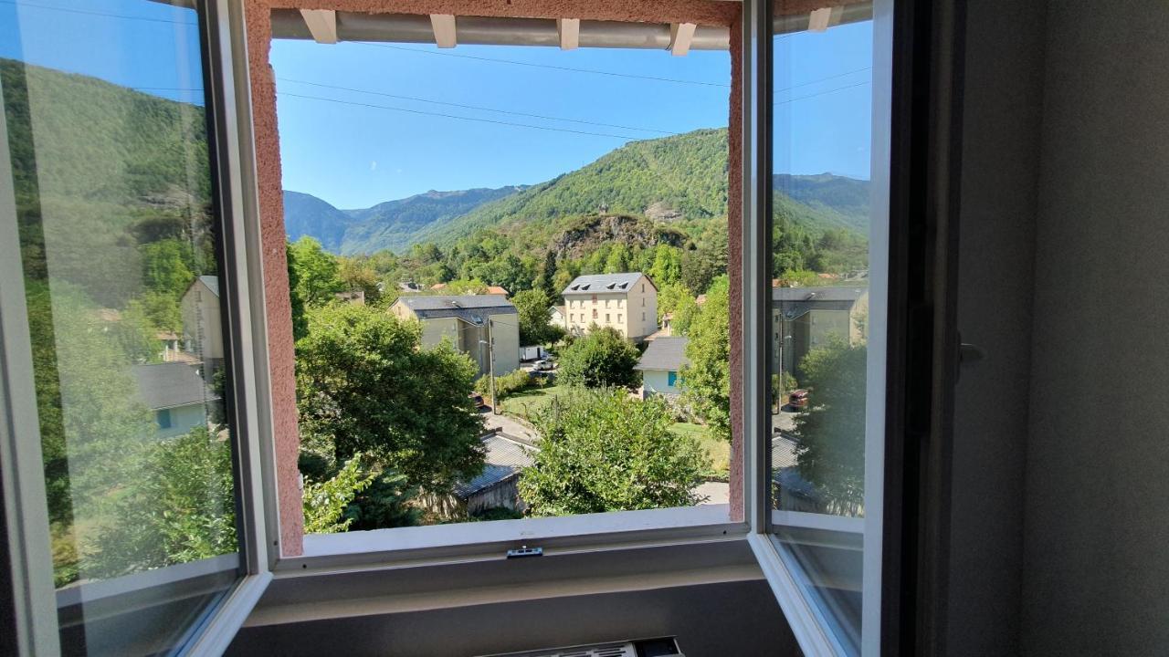 Apartamento Le Grillon Ax-les-Thermes Exterior foto